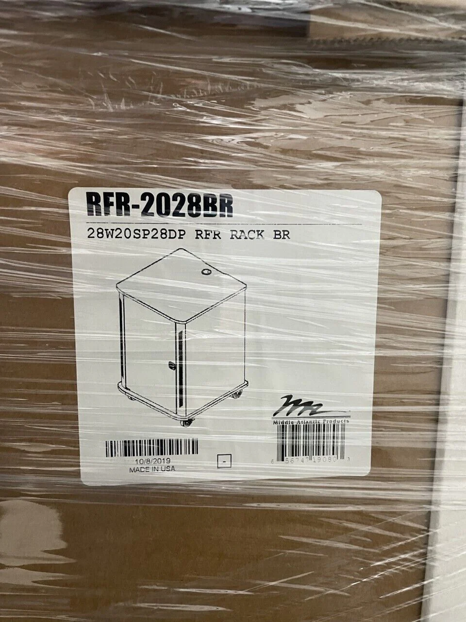 Middle Atlantic RFR-2028BR 20-Space Reference Series Equipment Rack - Black Rain - Image 4
